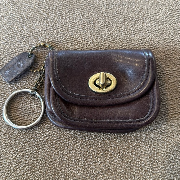 RARE!!! DARK BROWN COACH VINTAGE MINI CITY KEY FOB LEATHER COIN PURSE Bag CHARM - Picture 1 of 6